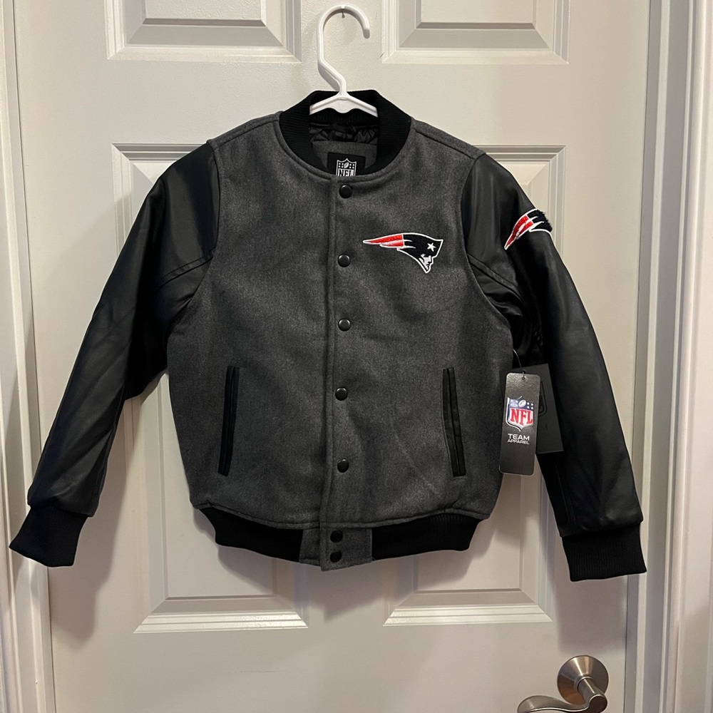 NWT: NE Patriots Varsity jacket, kids size 10/12